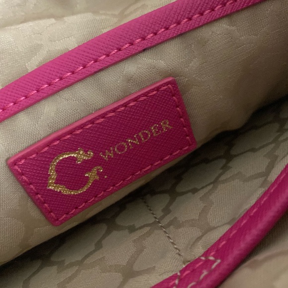 C. Wonder Stunning Fuchsia Clutch Purse - Picture 5 of 6